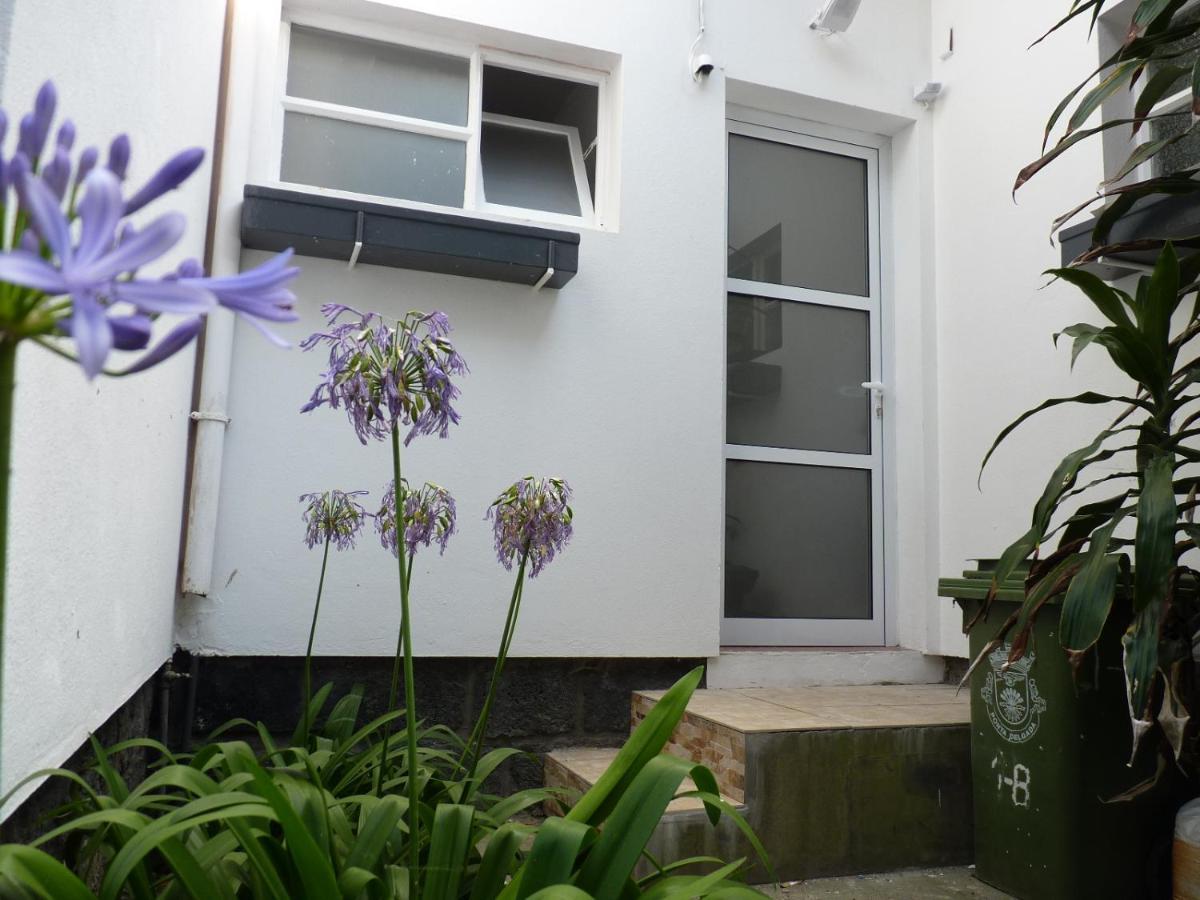 Azores Garden House - Private Suites & Apartments - Automatic Self Check-In Ponta Delgada Rom bilde